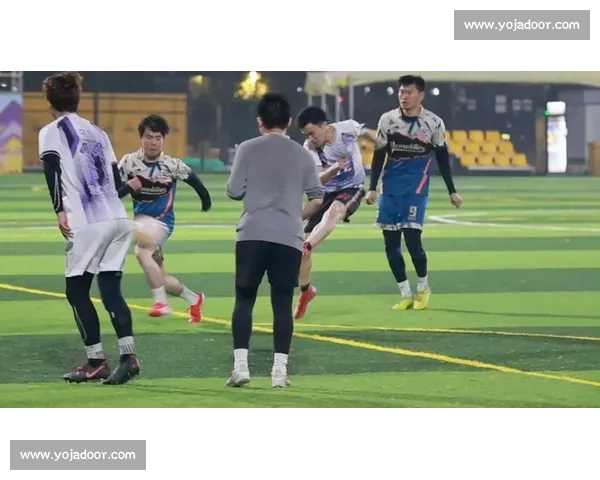 激情对决全程直播，带你领略最新足球赛事精彩瞬间